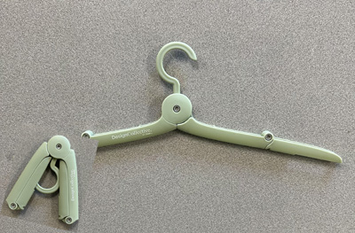 DC-HANGER DESIGN COLLECTIVE PORTABLE HANGER (1/ea) o.11/25