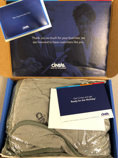 G-TY-BK CUSTOMER APPRECIATION BLANKET GIFT BOX  (1/EA) 1/21